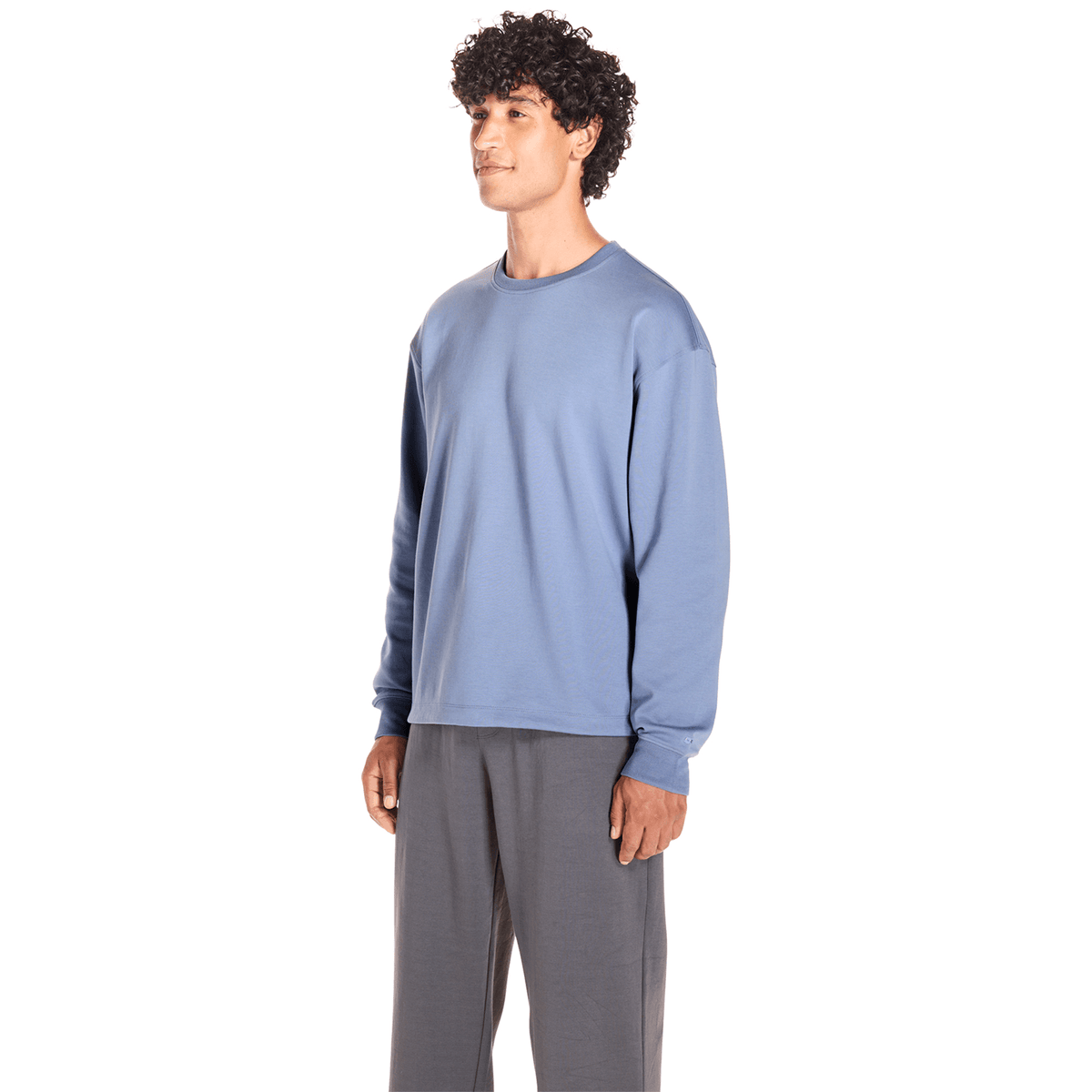 Off Duty Relaxed Crew Pullover
