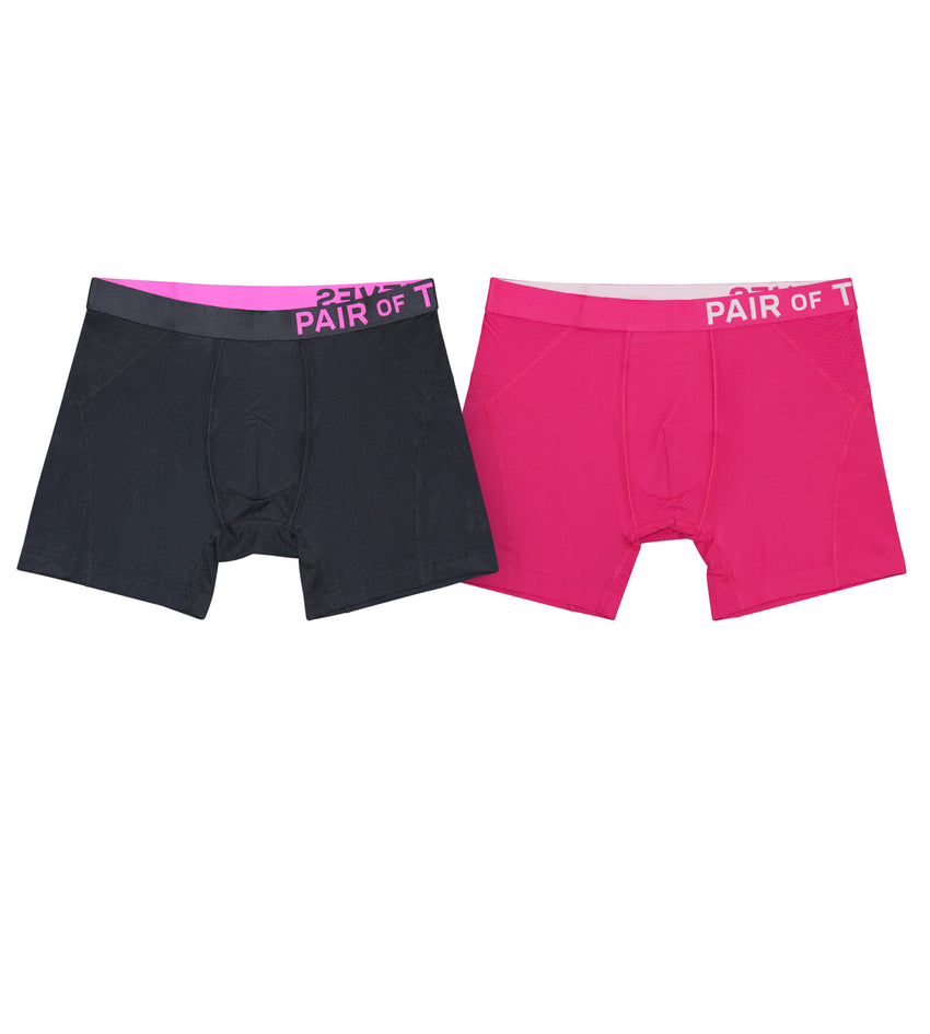 Which friend are you: Short pink boxer briefs or long green boxer briefs??  💚💖