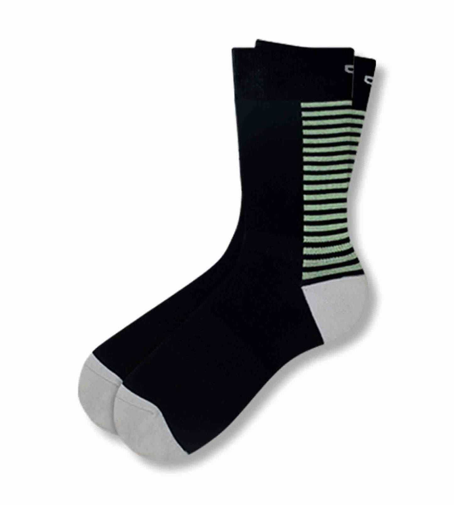 Line 'Em Up Crew Socks 3 Pack colors contain: Snow, Black, Dark Gray, Gray, Dark slate gray, Gains boro, Dark sea green, Black, Silver, Dark slate gray