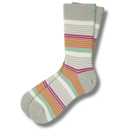 Crew Socks 3 Pack contains colors Dark Gray, Light Gray, Chocolate, Gray, Dim gray, Gains boro, Dark Gray, Medium violet red, Peru